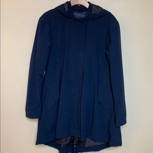 LULULEMON rain jacket size 6